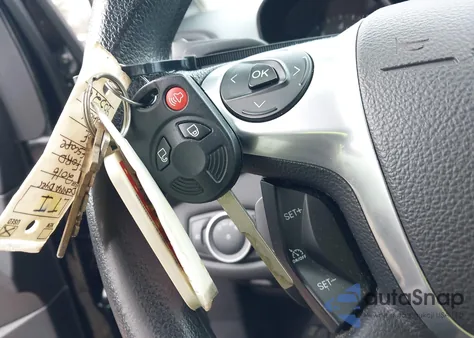 2016 Ford Escape Se из США, поврежденный, VIN 1FMCU9GXXGUB85326